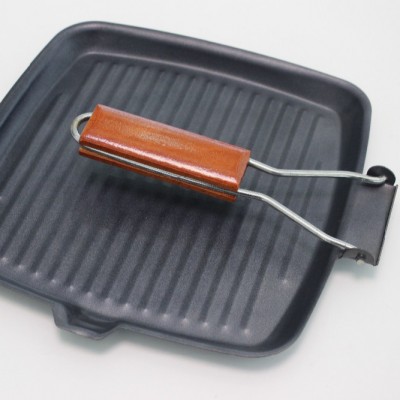 Non-Stick Kitchen Fry Pan Foldable BBQ Grill Pan Frying Cooking Pan Griddle with Folding Wooden Handle